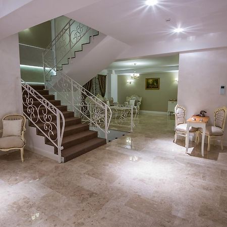 Hotel French Boutique Braszów Zewnętrze zdjęcie