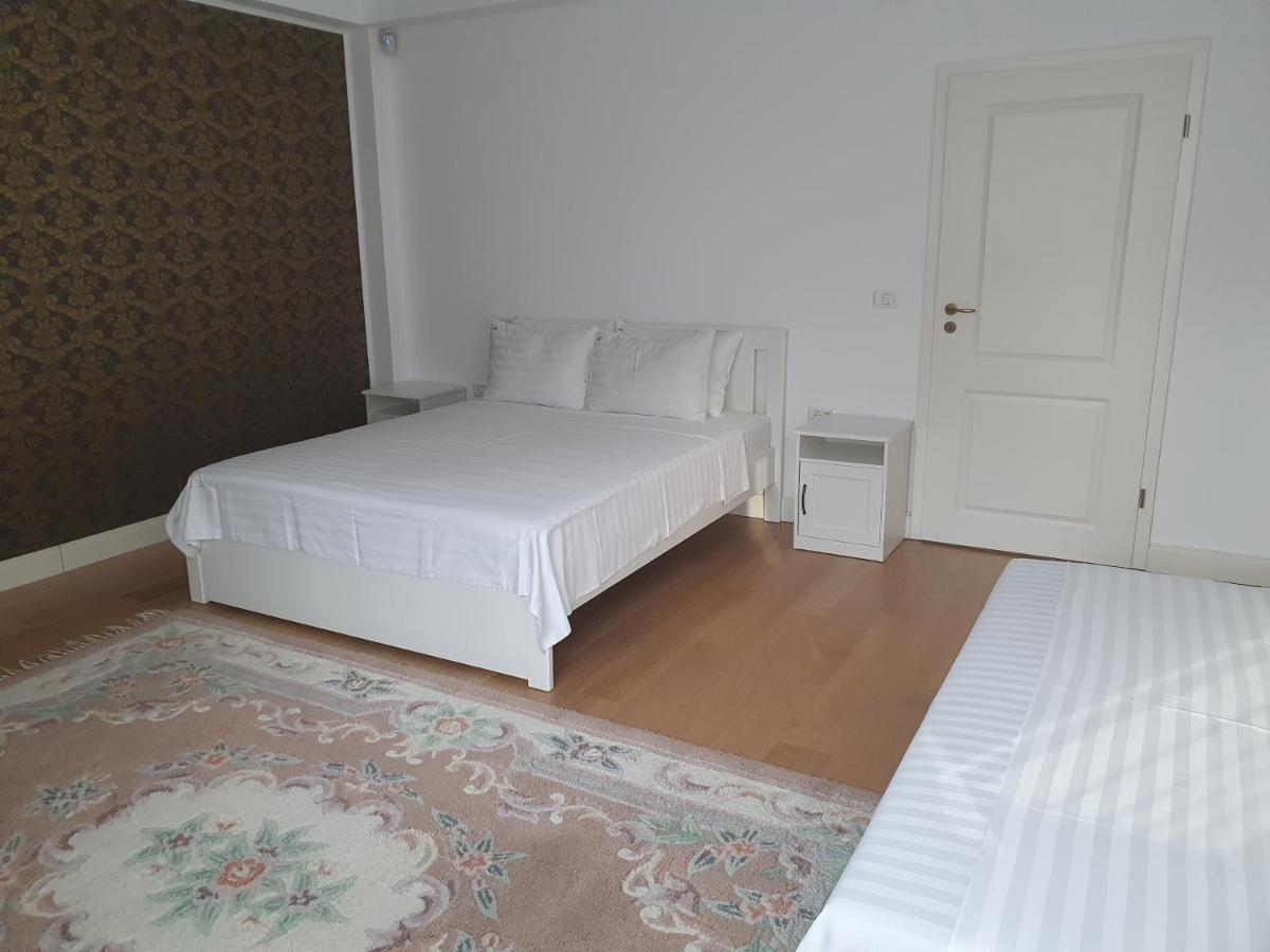 Hotel French Boutique Braszów Zewnętrze zdjęcie