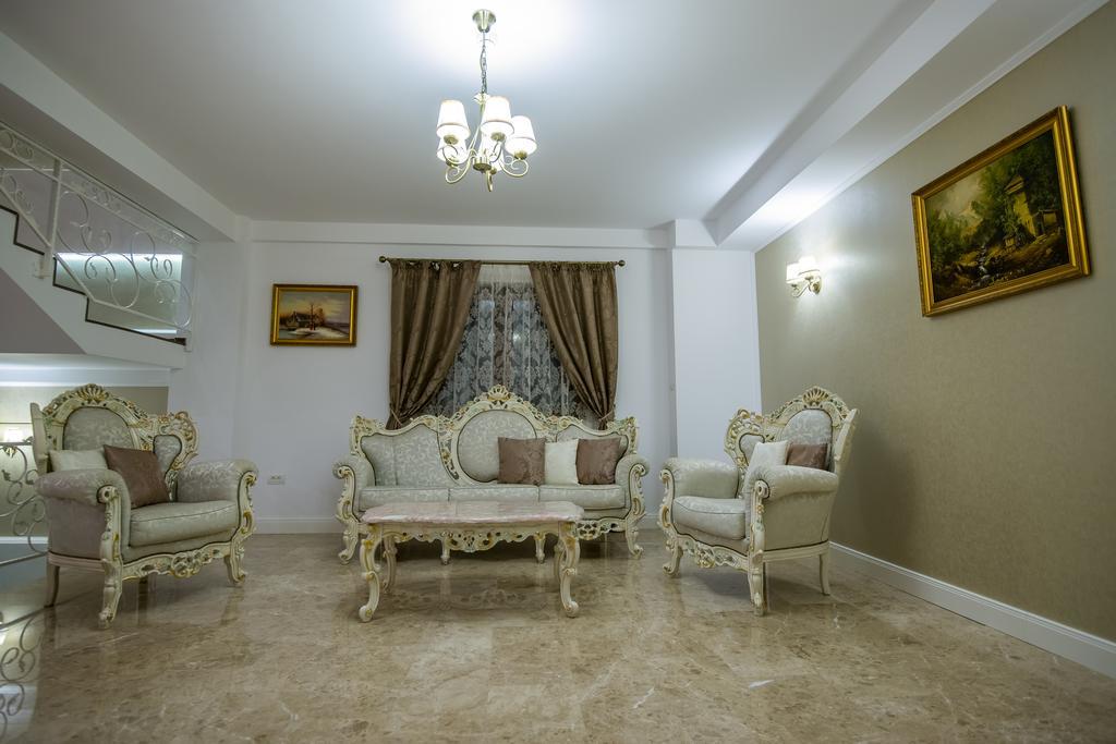 Hotel French Boutique Braszów Zewnętrze zdjęcie