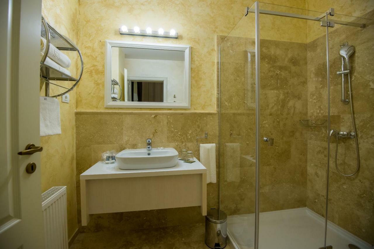 Hotel French Boutique Braszów Zewnętrze zdjęcie